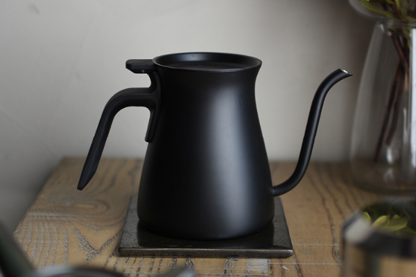 Kinto Pour Over Kettle 900 ml. Black